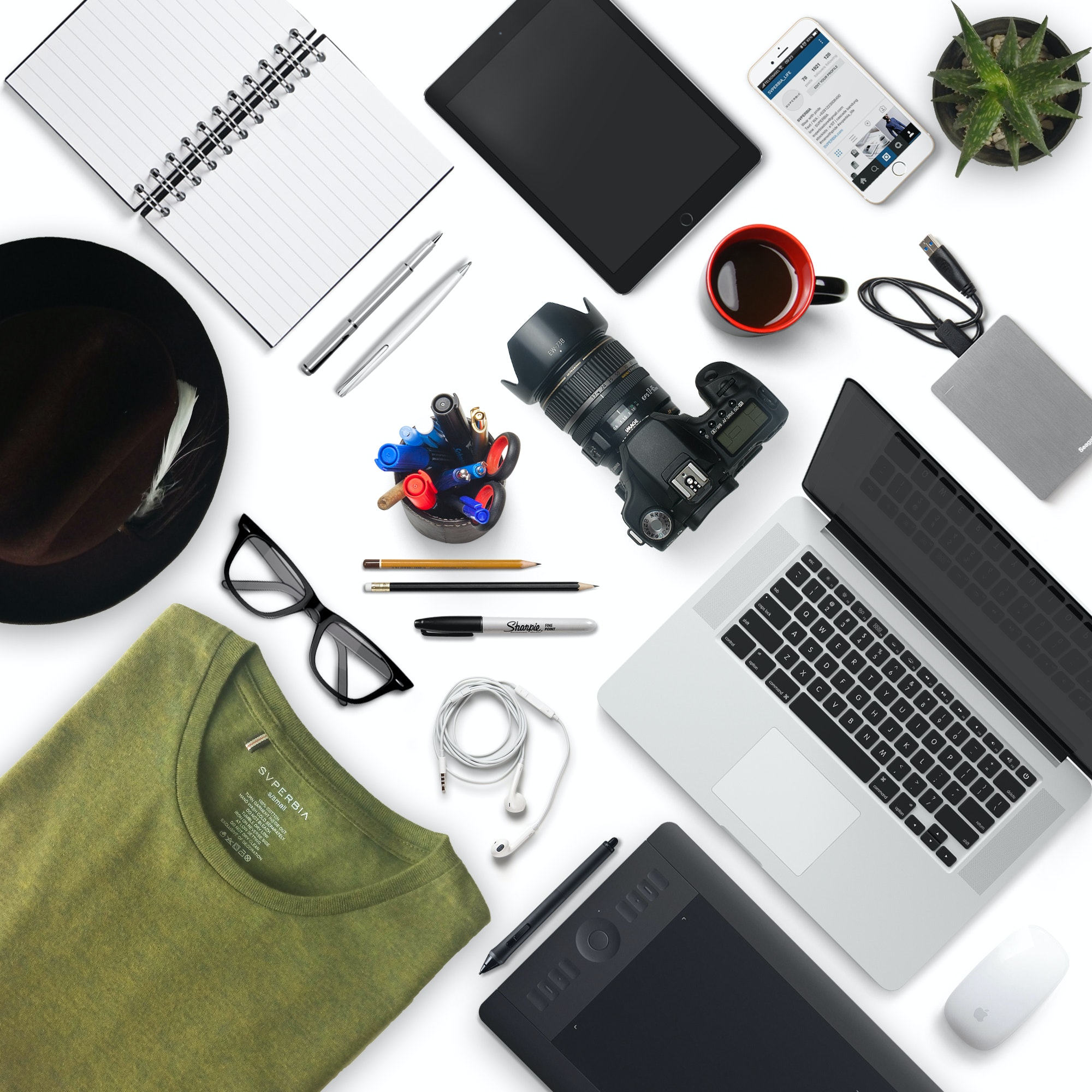 6 Gifts For: The Gadget Guru